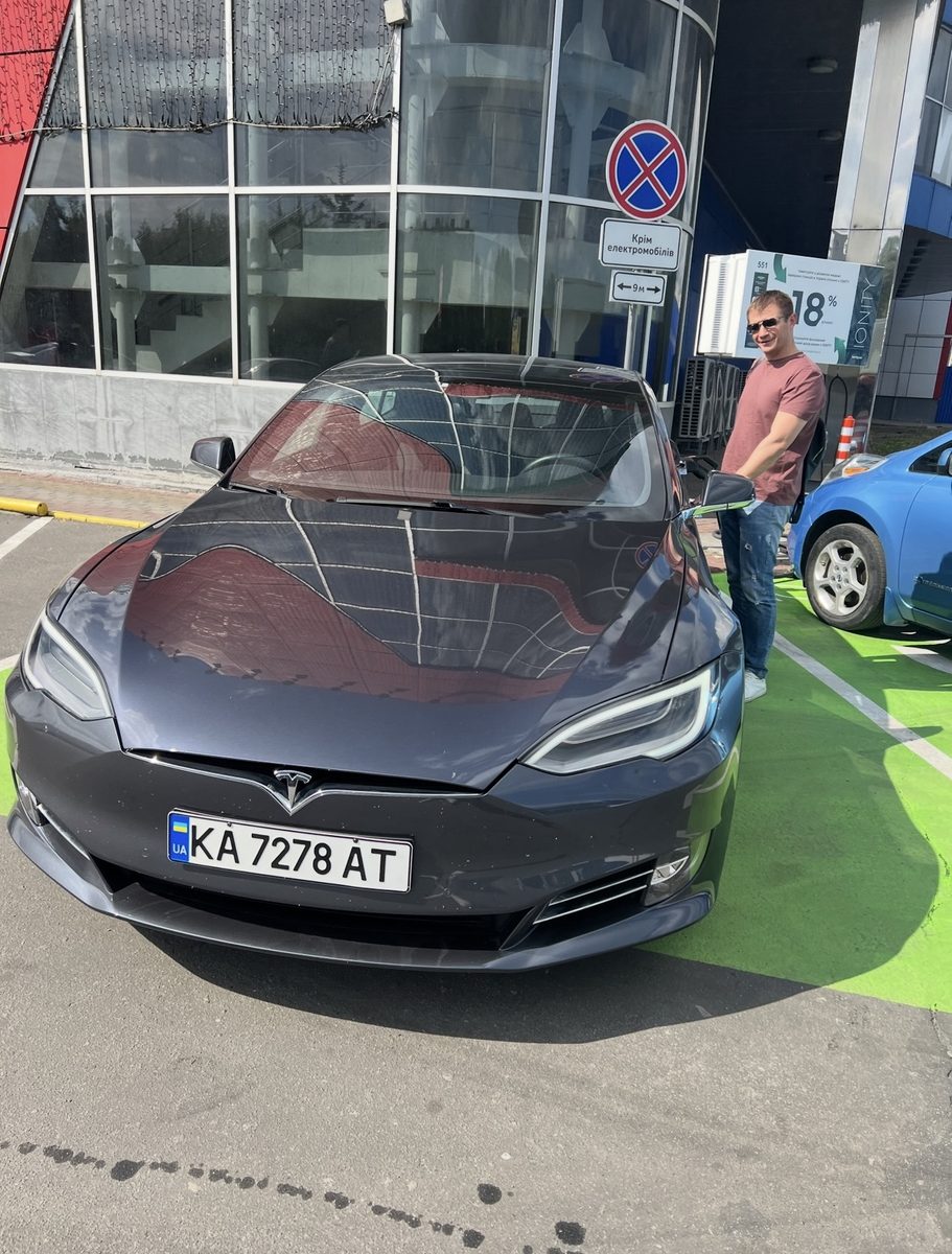 Tesla Model 3 2020 — электромобиль под ключ, доставлено в Киев