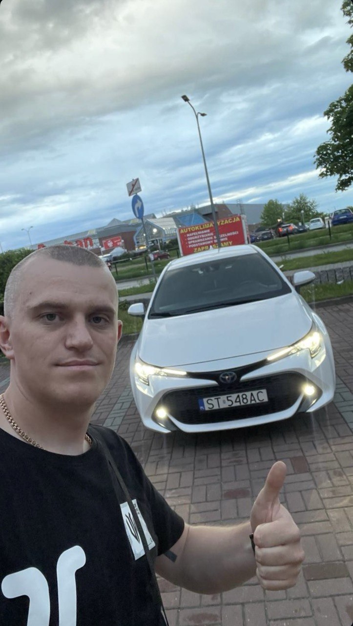 Toyota Corolla 2019 (гибрид)
